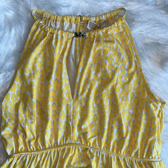 🆕 Michael Kors Animal Print Sleeveless Top Yellow White Size Small - Picture 9 of 11